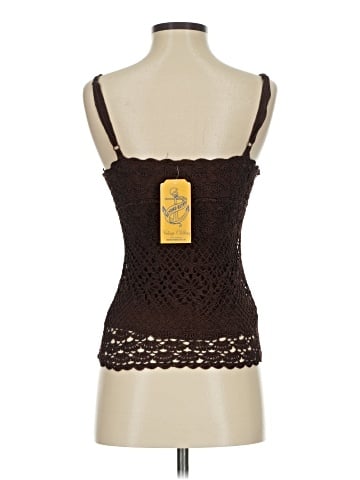 Le Chateau Sleeveless Top (view 2)