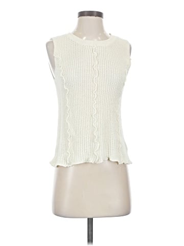 Le Lis Sleeveless Blouse (view 1)