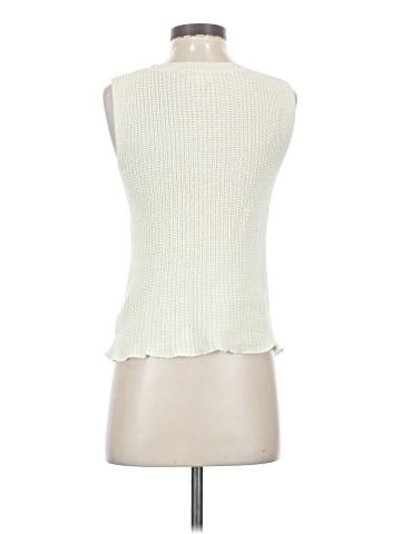 Le Lis Sleeveless Blouse (view 2)