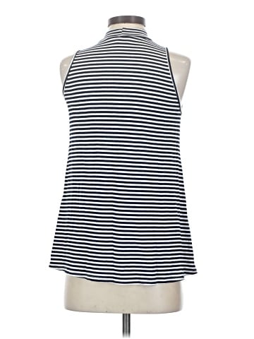 Free Kisses Sleeveless Top (view 2)