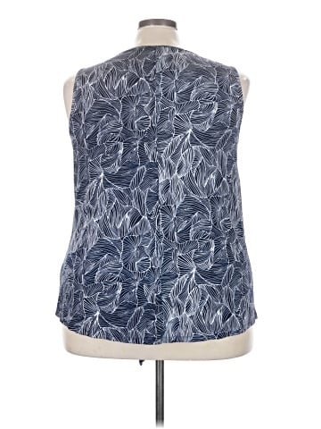 Naif Sleeveless Blouse (view 2)