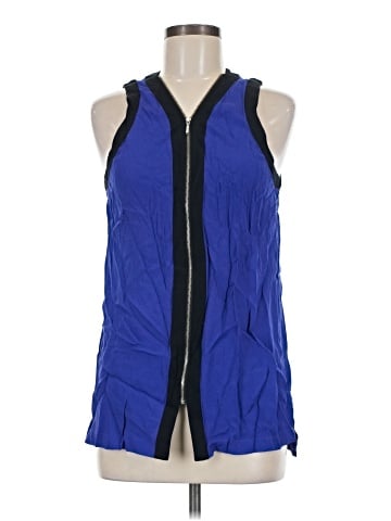 Trouve Sleeveless Blouse (view 1)