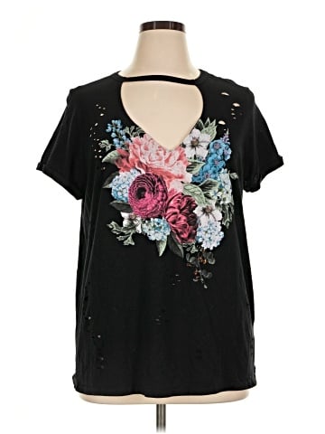 Torrid Short Sleeve T-Shirt (view 1)