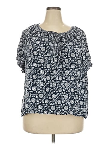 Max Studio Short Sleeve T-Shirt (view 1)