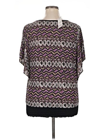 Lavish Short Sleeve Top (view 2)