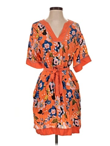 Diane von Furstenberg Casual Dress (view 1)