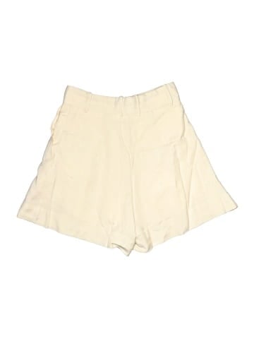 VICI Shorts (view 2)