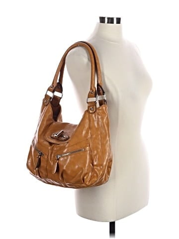 Nicole Hobo (view 2)