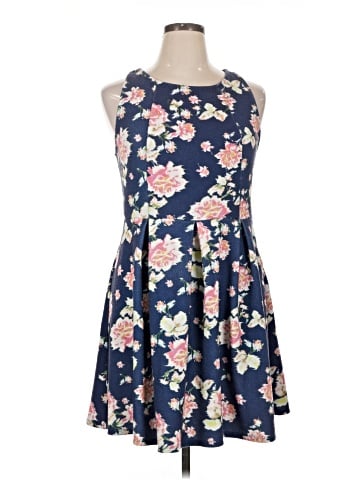 Xhilaration Casual Dress (view 1)