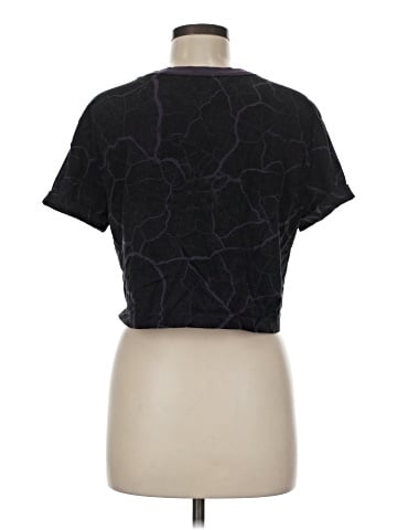 Nike Short Sleeve T-Shirt (view 2)