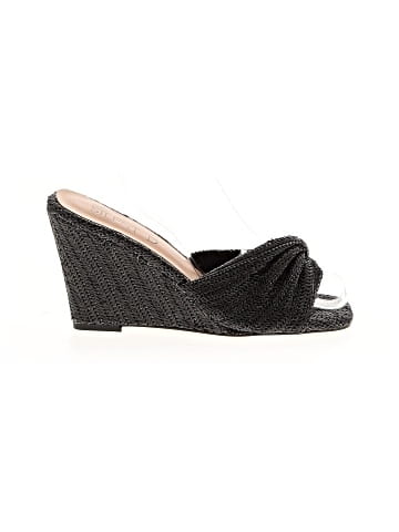 Silent D Wedges (view 1)