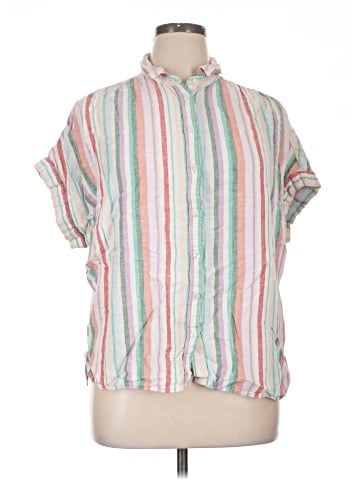 Time and Tru Short Sleeve Button-Down Shirt (view 1)