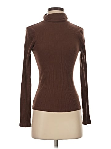 Old Navy Long Sleeve Turtleneck (view 1)