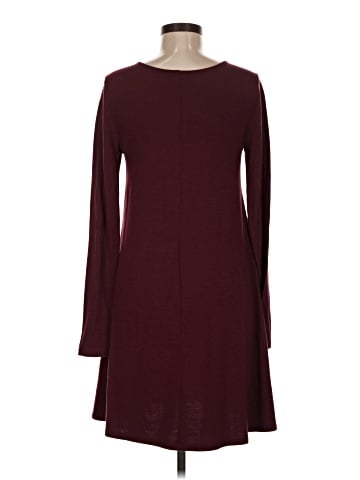 Old Navy Casual Dress (view 2)