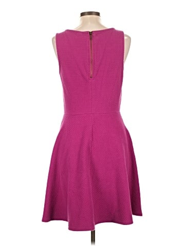 Old Navy Casual Dress (view 2)
