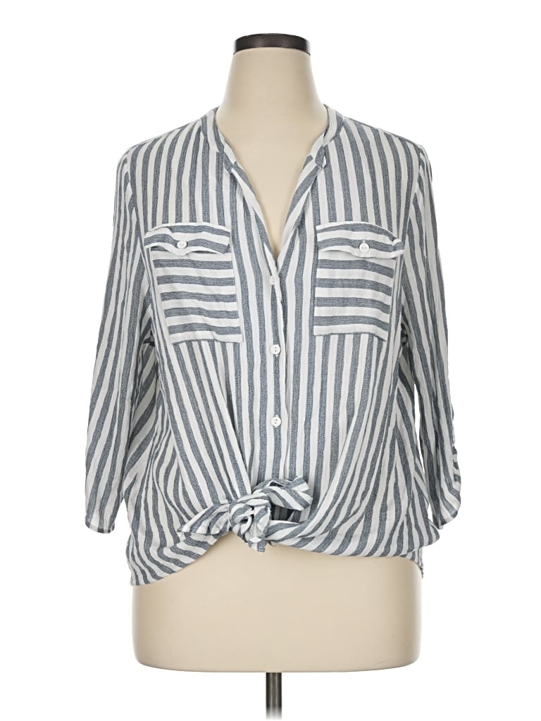 Pre-owned Monteau 3/4 Sleeve Button Down Shirt In Gray