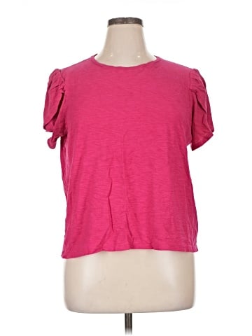 Express Short Sleeve Top (view 1)