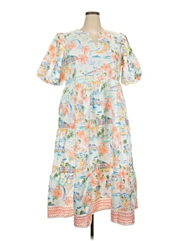 Crown & Ivy Casual Dress (view 1)