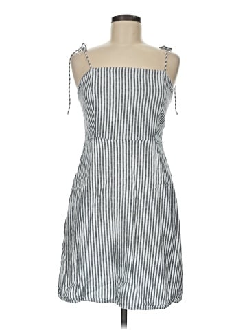 Old Navy Casual Dress (view 1)