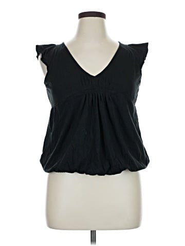 New York & Company Sleeveless Blouse (view 1)