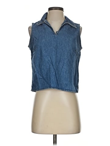 Liz Claiborne Sleeveless Button-Down Shirt (view 1)