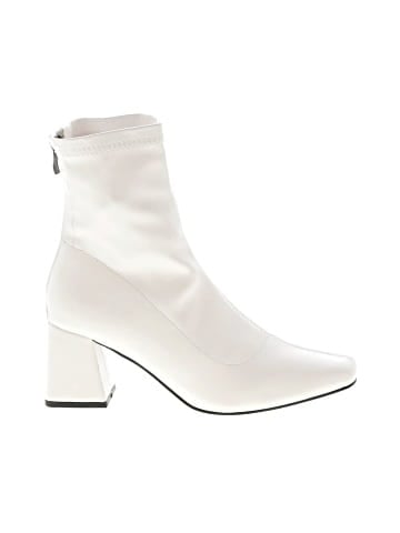 Unbranded Ankle Boots (view 1)