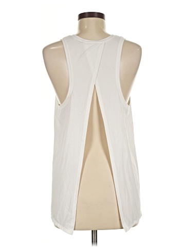 Gap Fit Sleeveless T-Shirt (view 2)