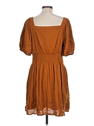 Old Navy Casual Dress (view 2)