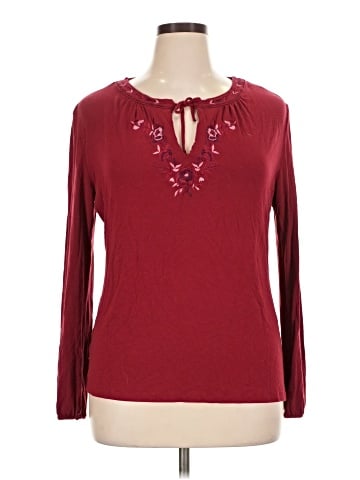 New York & Company Long Sleeve T-Shirt (view 1)