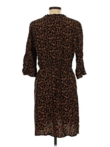 Old Navy Casual Dress (view 2)