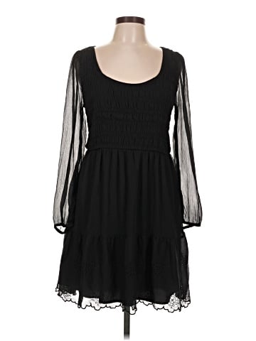Old Navy Casual Dress (view 1)