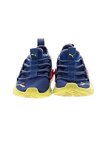 Puma Sneakers (view 2)