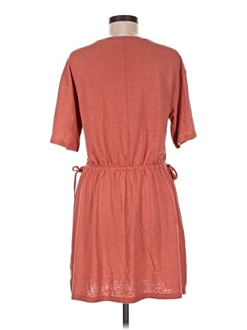 Old Navy Casual Dress (view 2)