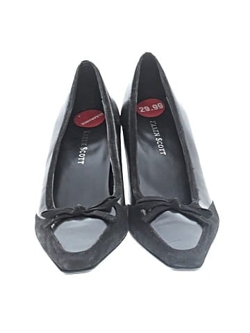Karen Scott Heels (view 2)