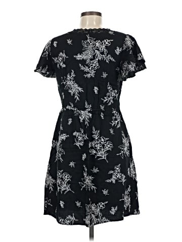 Old Navy Casual Dress (view 2)