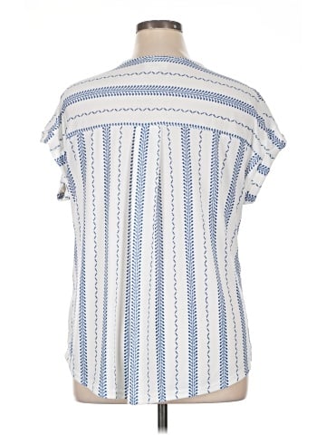 Flower & Feather Short Sleeve Henley (view 2)