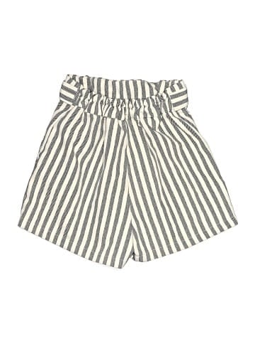 Pull&Bear Shorts (view 2)