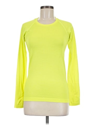 Lululemon Athletica Long Sleeve T-Shirt (view 1)