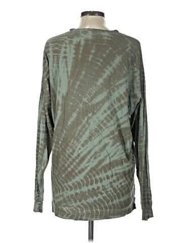 Victoria's Secret Pink Long Sleeve T-Shirt (view 2)