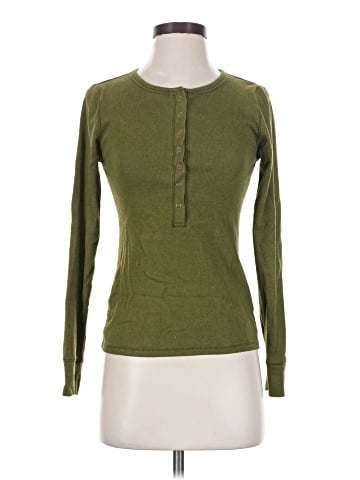 Old Navy Pullover Sweater (view 1)