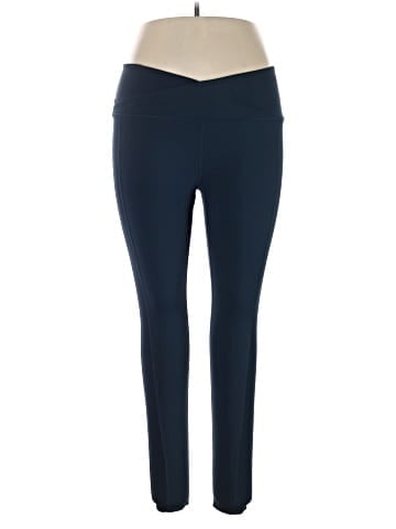 Nike Active Pants (view 1)