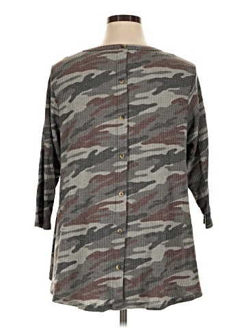 Kim & Cami 3/4 Sleeve T-Shirt (view 2)