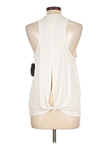 Gap Fit Sleeveless T-Shirt (view 2)