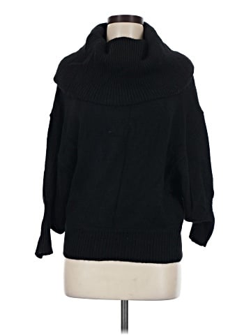 Express Design Studio 3/4 Sleeve Top (view 1)