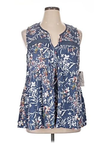 Melrose and Market Sleeveless Blouse (view 1)