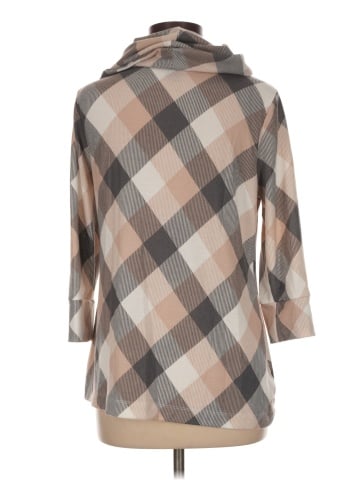 Robert Louis Poncho (view 2)