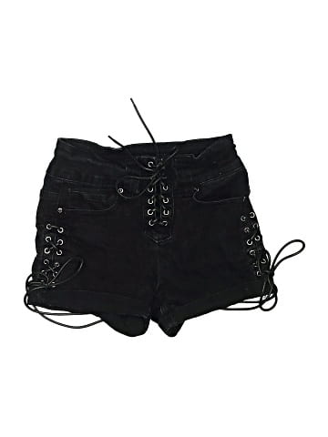 Hot Topic Shorts (view 1)