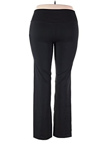 Nike Active Pants (view 2)