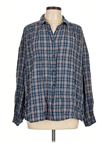 Uniqlo Long Sleeve Button-Down Shirt (view 1)