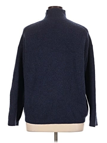 Uniqlo Turtleneck Sweater (view 2)